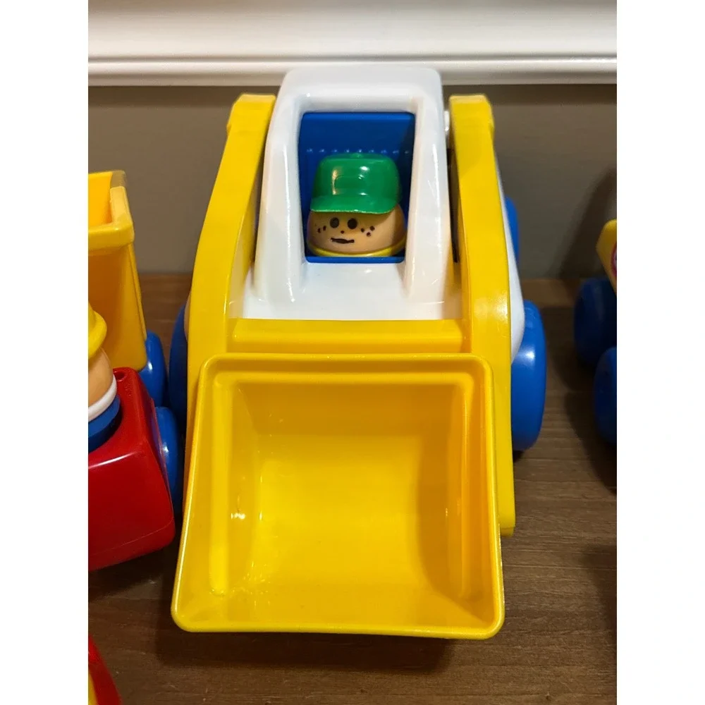 Vintage Little Tikes Toddle Tots Construction Vehicle Lot Front Loader Truck